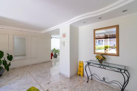 Apartamento à venda com 60m², 2 quartos e 1 vagaHall Social