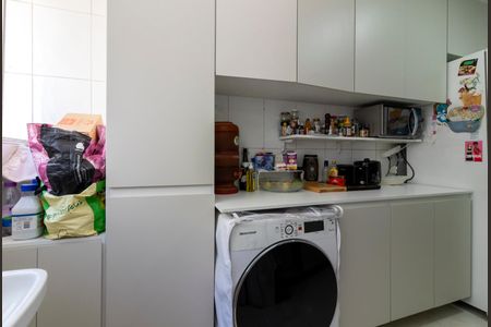 Apartamento à venda com 60m², 2 quartos e 1 vagaÁrea de Serviço