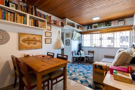 Apartamento à venda com 60m², 2 quartos e 1 vagaSala de Jantar