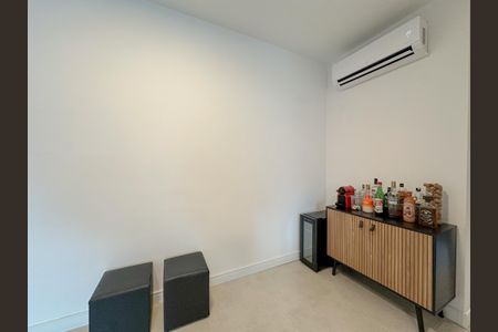Sala de apartamento à venda com 2 quartos, 59m² em Vila Romana, São Paulo