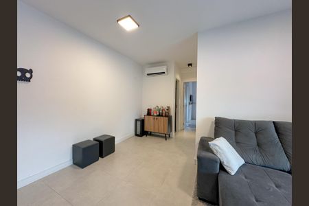 Sala de apartamento à venda com 2 quartos, 59m² em Vila Romana, São Paulo