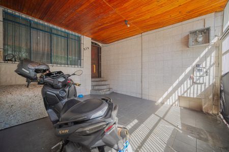 Casa à venda com 125m², 3 quartos e 2 vagasGaragem