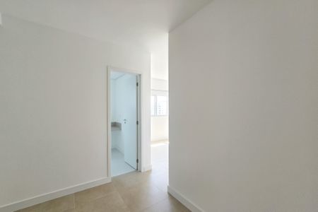 Apartamento à venda com 137m², 3 quartos e 3 vagas Apartamento à venda com 137m², 3 quartos e 3 vagasCloset - Suíte 3