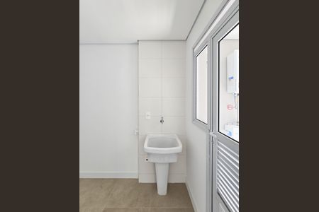 Apartamento à venda com 137m², 3 quartos e 3 vagas Apartamento à venda com 137m², 3 quartos e 3 vagasÁrea de Serviço