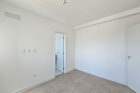 Apartamento à venda com 137m², 3 quartos e 3 vagas Apartamento à venda com 137m², 3 quartos e 3 vagasSuíte 1