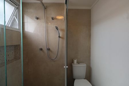 Apartamento à venda com 85m², 2 quartos e 2 vagasBanheiro da Suíte 1