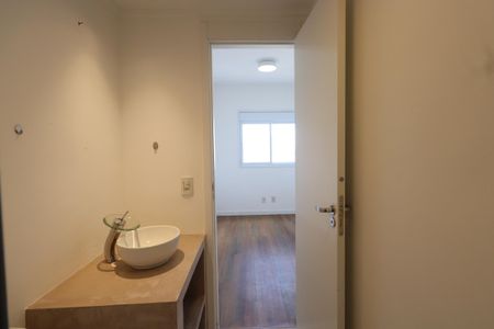 Apartamento à venda com 85m², 2 quartos e 2 vagasBanheiro da Suíte 2