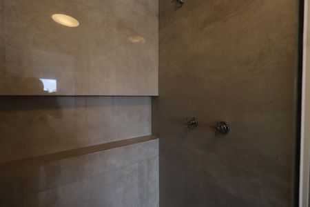 Apartamento à venda com 85m², 2 quartos e 2 vagasBanheiro da Suíte 2