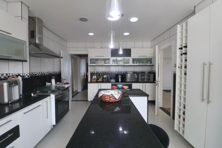 Apartamento para alugar com 220m², 5 quartos e 2 vagasCozinha