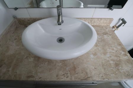 Apartamento para alugar com 220m², 5 quartos e 2 vagasBanheiro Suíte 2