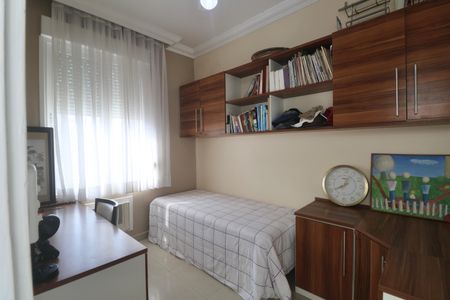 Apartamento para alugar com 220m², 5 quartos e 2 vagasQuarto de Serviço