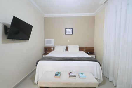 Apartamento para alugar com 220m², 5 quartos e 2 vagas Suíte