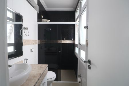 Apartamento para alugar com 220m², 5 quartos e 2 vagasBanheiro Suíte 2