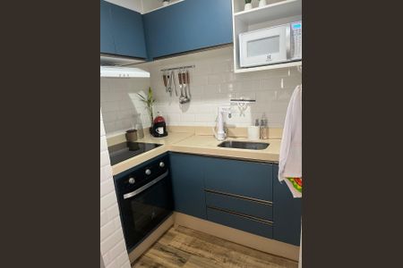 Cozinha  de apartamento para alugar com 1 quarto, 44m² em Centro, Santo André