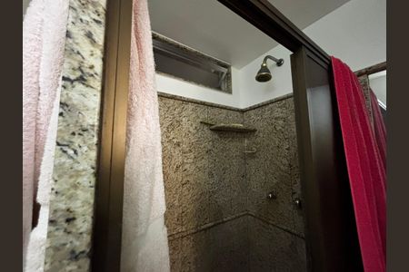 Apartamento à venda com 91m², 3 quartos e 2 vagasBanheiro da Suíte