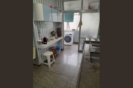Apartamento à venda com 123m², 3 quartos e 1 vagaFoto 01