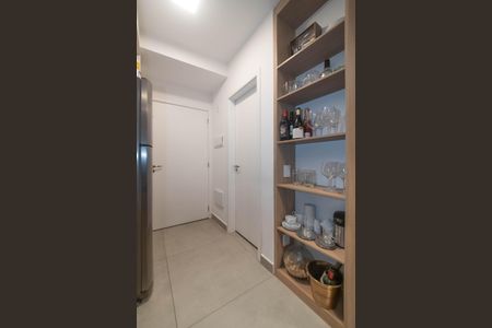 Cozinha de kitnet/studio para alugar com 1 quarto, 27m² em Jardim das Acacias, São Paulo