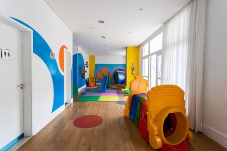 Apartamento à venda com 105m², 3 quartos e 2 vagas Apartamento à venda com 105m², 3 quartos e 2 vagasBrinquedoteca