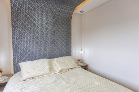 Apartamento à venda com 105m², 3 quartos e 2 vagas Apartamento à venda com 105m², 3 quartos e 2 vagasQuarto 1 - suíte