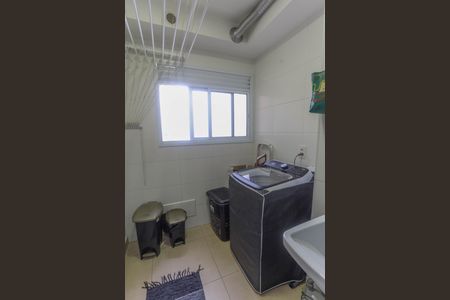 Apartamento à venda com 105m², 3 quartos e 2 vagas Apartamento à venda com 105m², 3 quartos e 2 vagasÁrea de serviço