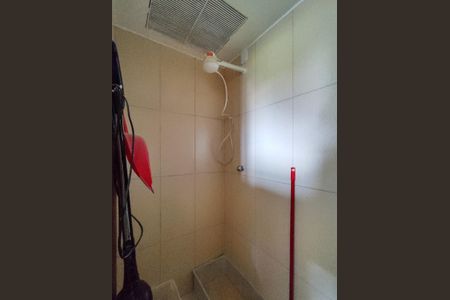 Apartamento à venda com 75m², 2 quartos e 1 vagaBanheiro de serviço