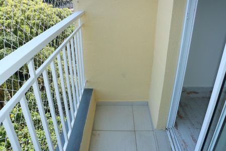 Sacada de apartamento para alugar com 2 quartos, 46m² em Chácara Granja Velha, Cotia
