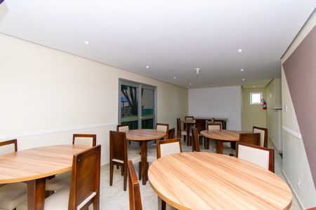 Apartamento à venda com 65m², 2 quartos e 1 vaga Apartamento à venda com 65m², 2 quartos e 1 vagaÁrea comum - Salão de festas