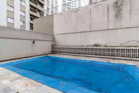 Apartamento à venda com 200m², 4 quartos e 3 vagasÁrea comum - Piscina