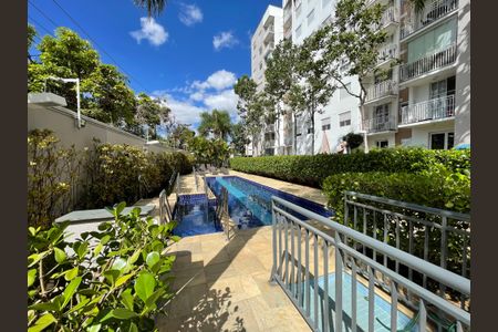 Apartamento à venda com 47m², 2 quartos e 1 vaga Apartamento à venda com 47m², 2 quartos e 1 vagaÁrea comum - Piscina