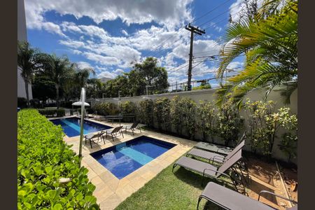 Apartamento à venda com 47m², 2 quartos e 1 vaga Apartamento à venda com 47m², 2 quartos e 1 vagaÁrea comum - Piscina