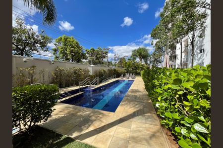 Apartamento à venda com 47m², 2 quartos e 1 vaga Apartamento à venda com 47m², 2 quartos e 1 vagaÁrea comum - Piscina