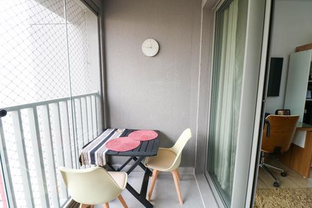 Studio à venda com 30m², 1 quarto e sem vaga Studio à venda com 30m², 1 quarto e sem vagaVaranda