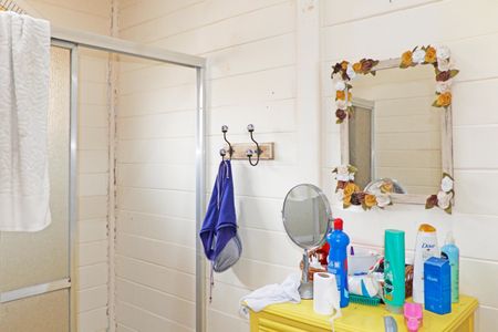 Casa de condomínio para alugar com 840m², 3 quartos e 4 vagasBanheiro do Quarto 3