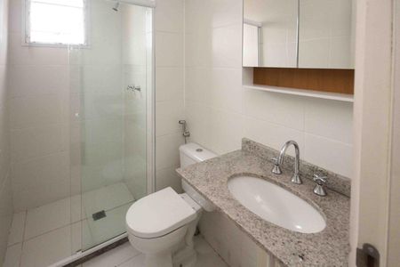 Apartamento à venda com 76m², 3 quartos e 1 vagaBanheiro da Suite