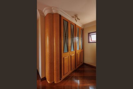 Casa de condomínio para alugar com 300m², 5 quartos e 2 vagasSuíte