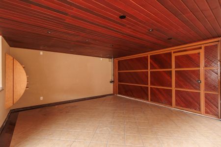 Casa de condomínio para alugar com 300m², 5 quartos e 2 vagasGaragem