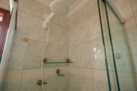 Casa de condomínio para alugar com 300m², 5 quartos e 2 vagasBanheiro da Suíte