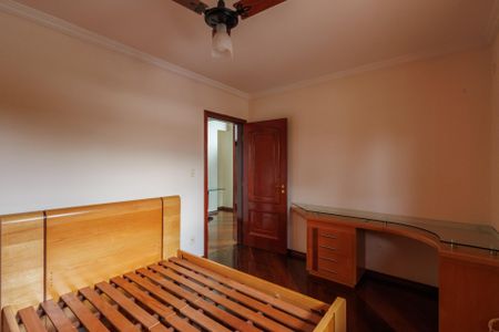 Casa de condomínio para alugar com 300m², 5 quartos e 2 vagasQuarto 2