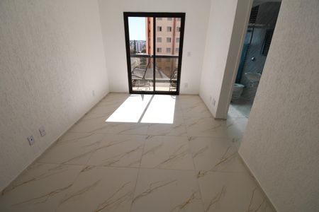 Sala de apartamento à venda com 1 quarto, 50m² em Ponte Preta, Campinas