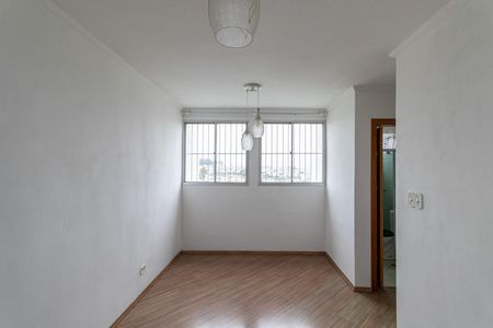 Sala de apartamento para alugar com 2 quartos, 50m² em Vila Silvia, São Paulo
