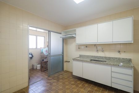 Apartamento para alugar com 102m², 3 quartos e 2 vagasCozinha