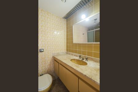 Apartamento para alugar com 102m², 3 quartos e 2 vagasBanheiro