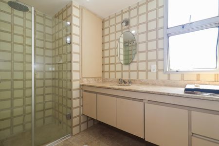 Apartamento para alugar com 102m², 3 quartos e 2 vagasBanheiro da Suíte