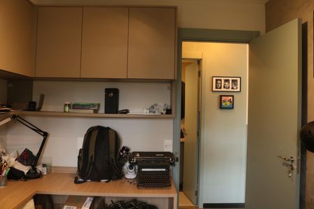 Apartamento para alugar com 91m², 2 quartos e 2 vagasQuarto