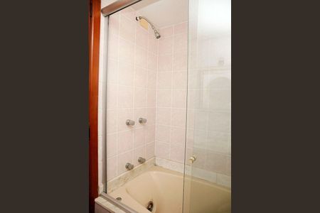 Apartamento para alugar com 3 quartos, 105m² em Petrópolis, Porto Alegre