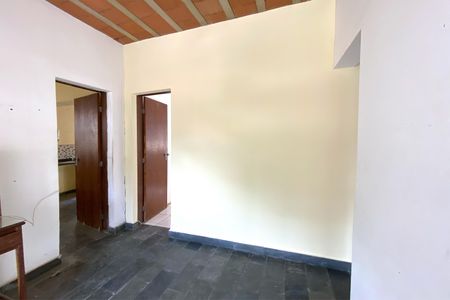 Casa para alugar com 392m², 4 quartos e 8 vagasSala