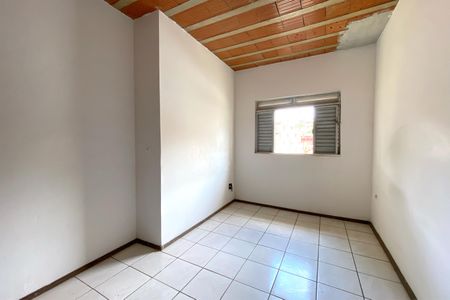 Quarto 1 de casa à venda com 4 quartos, 392m² em Floresta, Belo Horizonte