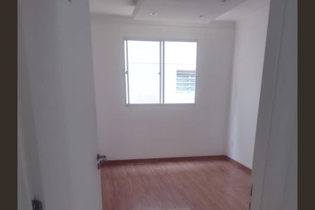 Apartamento à venda com 38m², 2 quartos e sem vaga Apartamento à venda com 38m², 2 quartos e sem vagaSala