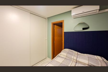 Quarto de apartamento à venda com 2 quartos, 150m² em Palmeiras, Belo Horizonte