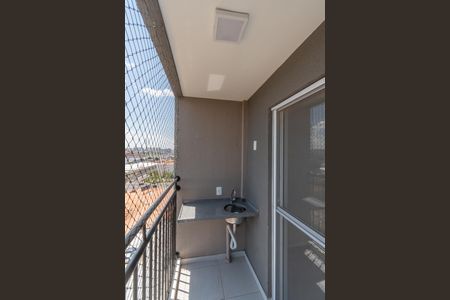 Varanda  de apartamento para alugar com 2 quartos, 55m² em Vila Sao Francisco, Hortolândia